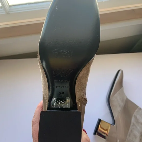 Roger Vivier beige suede/patent leather booties - Picture 7 of 8